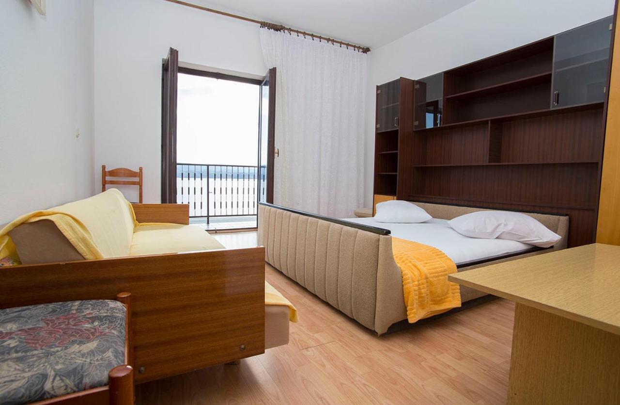 Stanici Beach Apartments Omis Ngoại thất bức ảnh