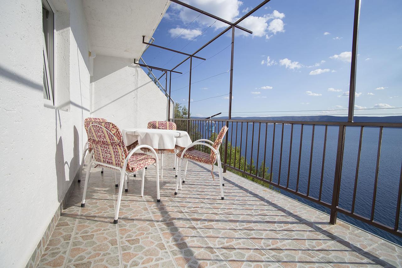 Stanici Beach Apartments Omis Ngoại thất bức ảnh