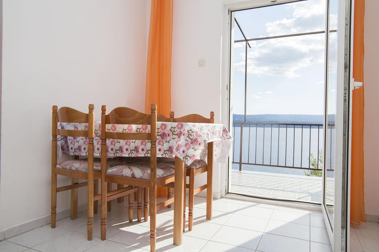 Stanici Beach Apartments Omis Ngoại thất bức ảnh