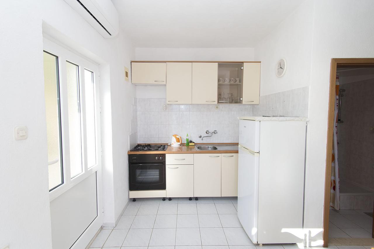 Stanici Beach Apartments Omis Ngoại thất bức ảnh