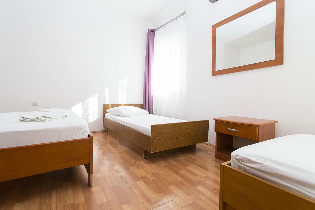Stanici Beach Apartments Omis Ngoại thất bức ảnh